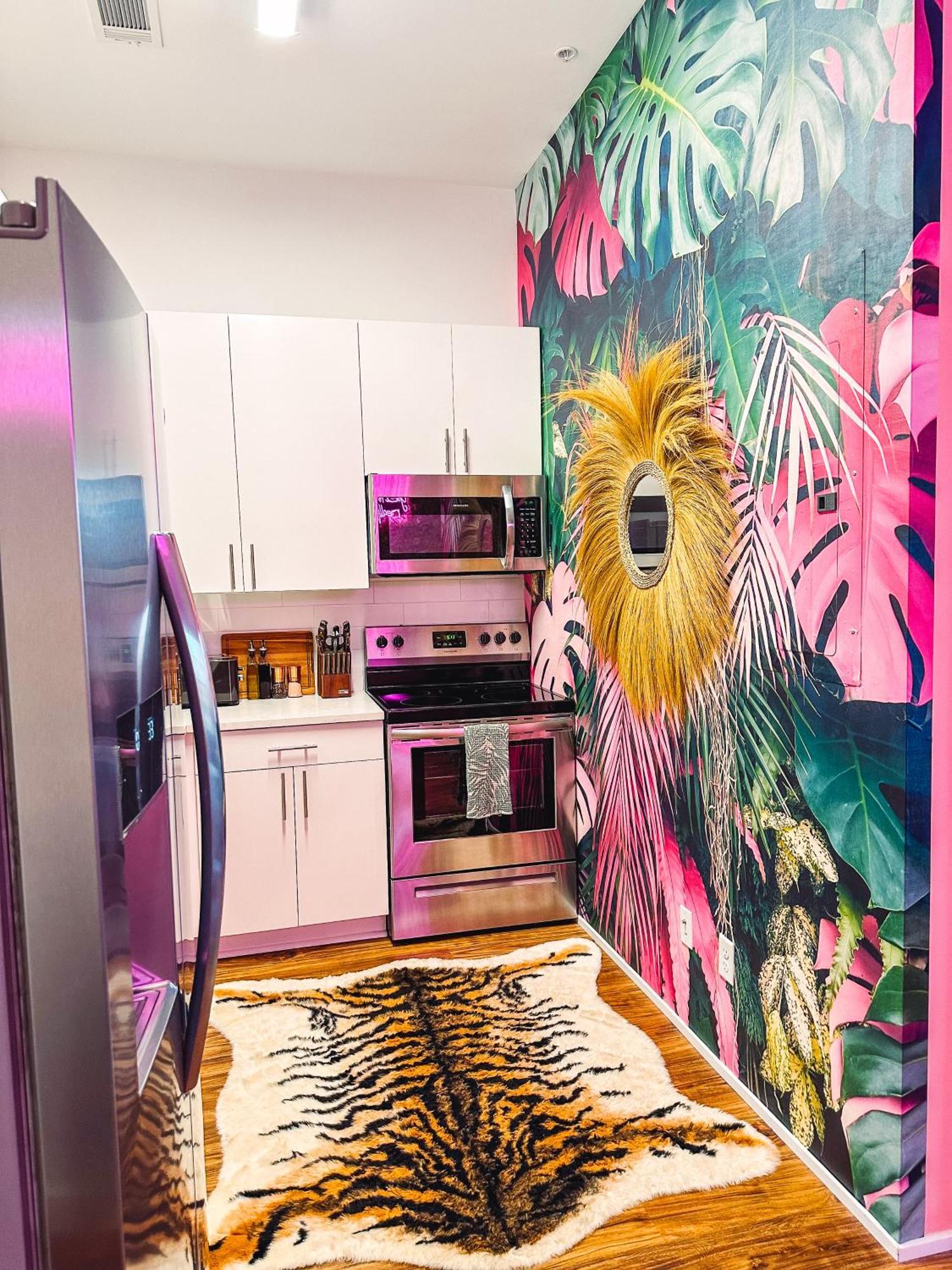 Dreaming With Dolly - Luxe Stay Near Broadway Nashville Ngoại thất bức ảnh